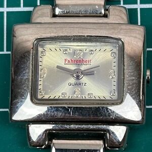 Fahrenheit Quartz Watch Silver Tone Square Face Metal Band Japan‎ Movt